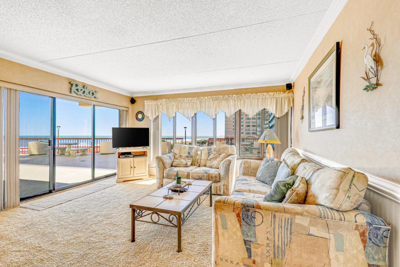 Rainbow Condos Ocean City Room photo